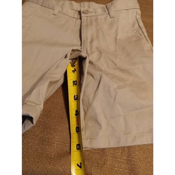 Izod brand Flat Front Shorts with Adjustable Waist -  Size: 6R (0722) - Picture 4 of 6